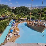 Coligados Do Di Roma Exceto O Thermas Di Roma Com Acesso Ao Acqua Park Splash Todos Os Dias Exceto No Dia Do Check Out Promocao De Ferias Ate Julho